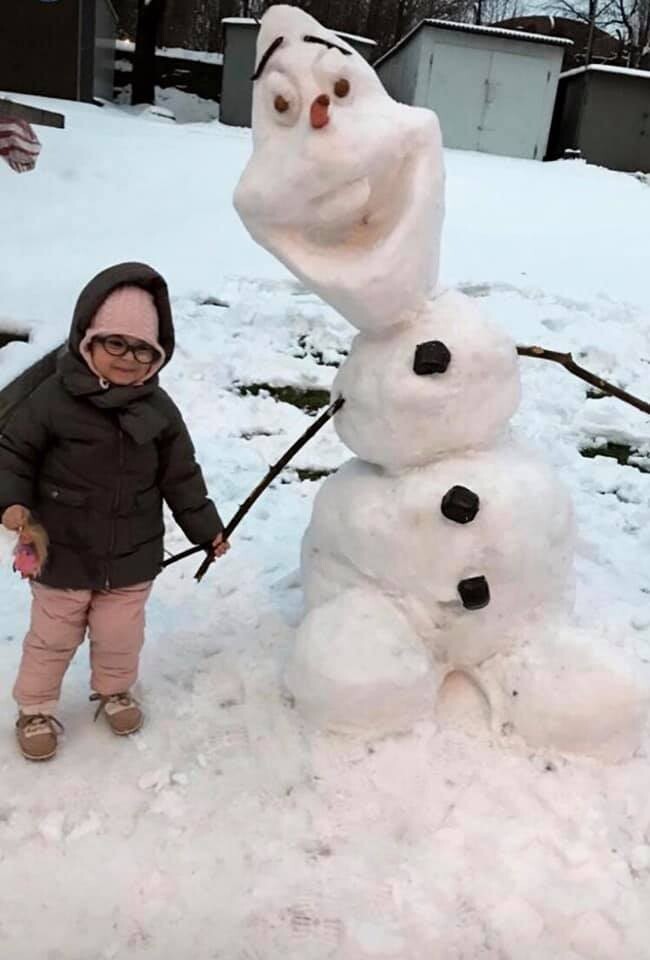 Śnieg zadomowił się u nas chyba na dobre. Skoro jest śnieg, muszą być też bałwanki!