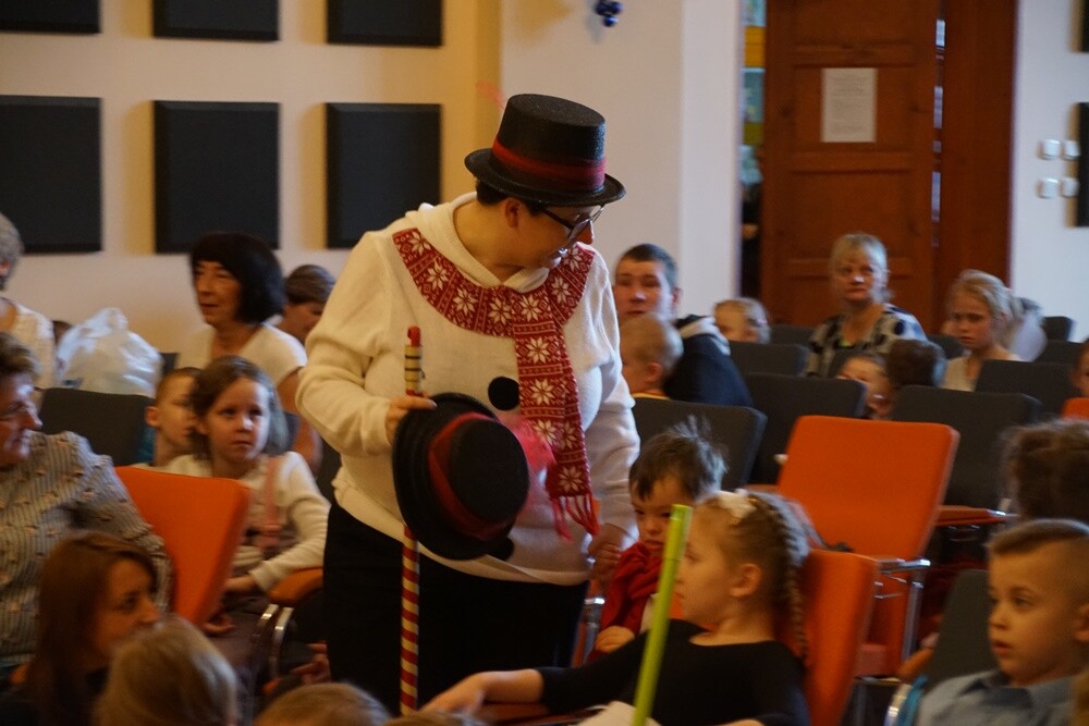 W Młodzieżowym Domu Kultury po raz siódmy odbył się Festiwal dzieci i młodzieży niepełnosprawnej "Kryształowy Sopelek".