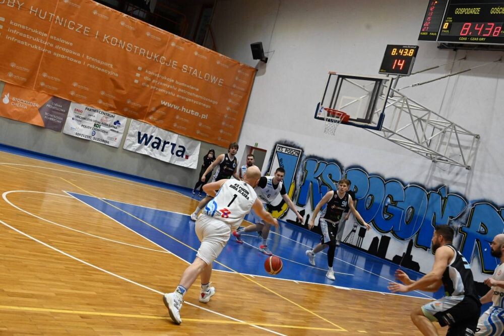 Galeria zdjęć ze zwycięskiego meczu K.S. Pogoń z MUKS Sari Żory/fot. FB Michał Pierończyk