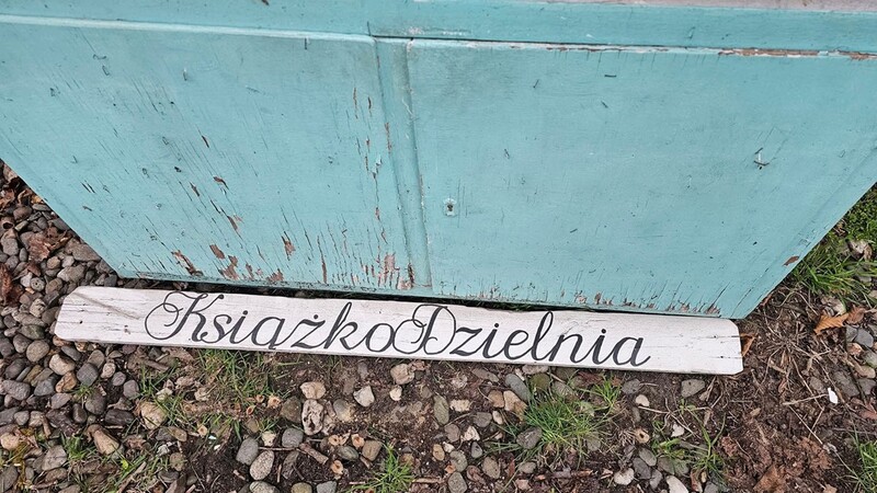 "Książkodzielnia w Byfyju" kończy swoją misję. Siedem lat dzielenia się książkami