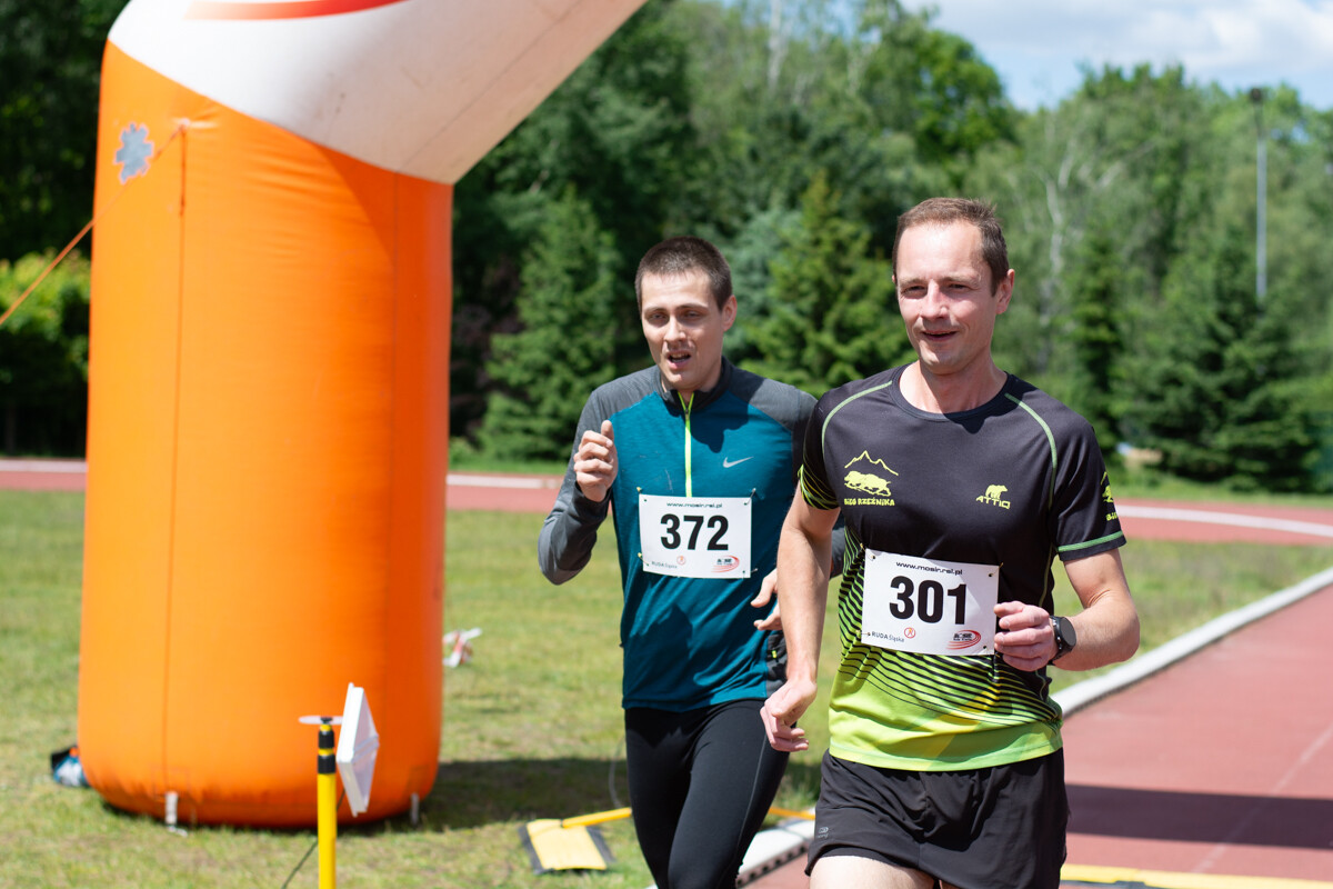Rudzianie pobiegli z wiewiórką. Dziś majowa edycja biegu przeszła do historii / fot. Marek i Krzysztof Faber