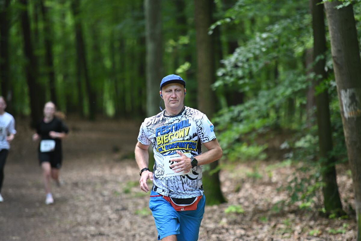 Rudzianie pobiegli z wiewiórką. Dziś majowa edycja biegu przeszła do historii / fot. Marek i Krzysztof Faber