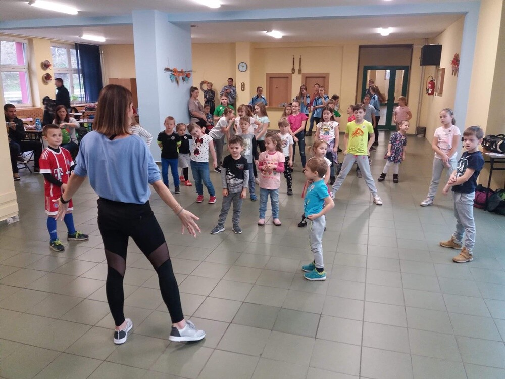 Kacperek Grajdek – to dla niego został zorganizowany Charytatywny Maraton Fitness. Wydarzenie odbyło się w sali gimnastycznej Szkoły Podstawowej nr 16 w Rudzie Śląskiej.