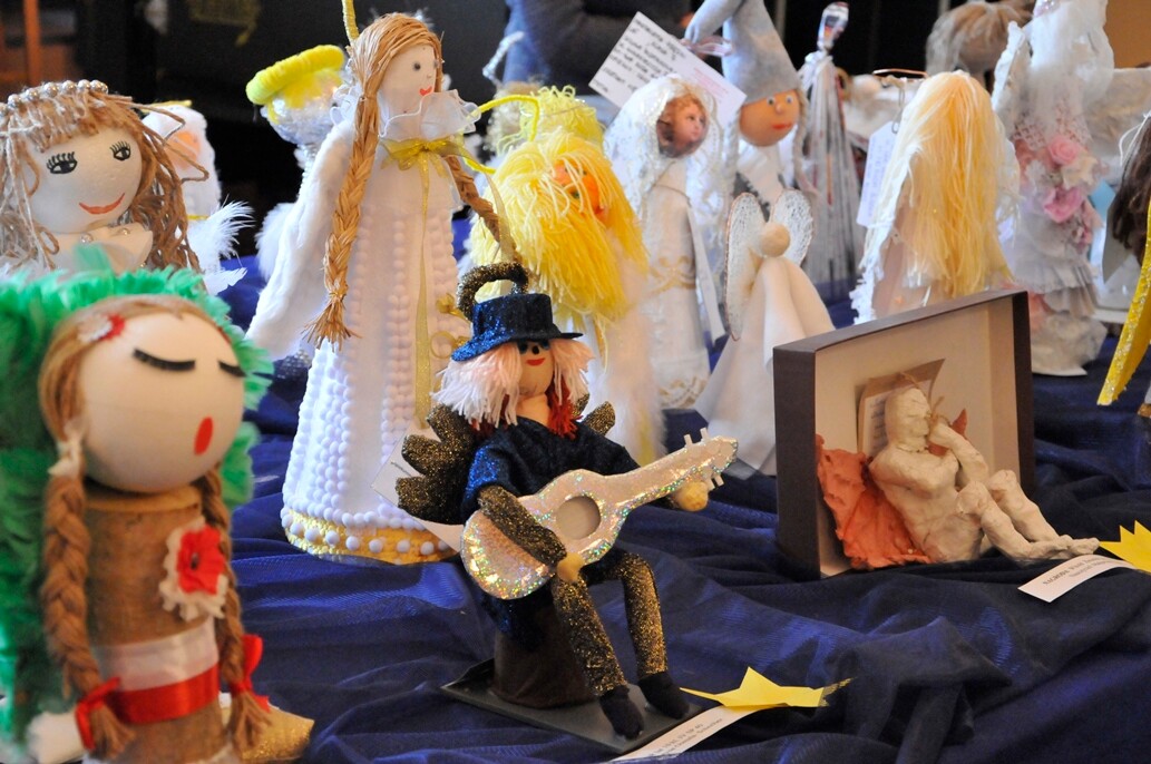 Fotorelacja z gali w MDK, podsumowującej konkursy świąteczne: 22 Festiwal Kolęd i Pastorałek "Nasze Kolędowanie", Konkurs Plastyczny "Anioł 2018", 23 Przegląd Dziecięcych i Młodzieżowych Zespołów Jasełkowych.