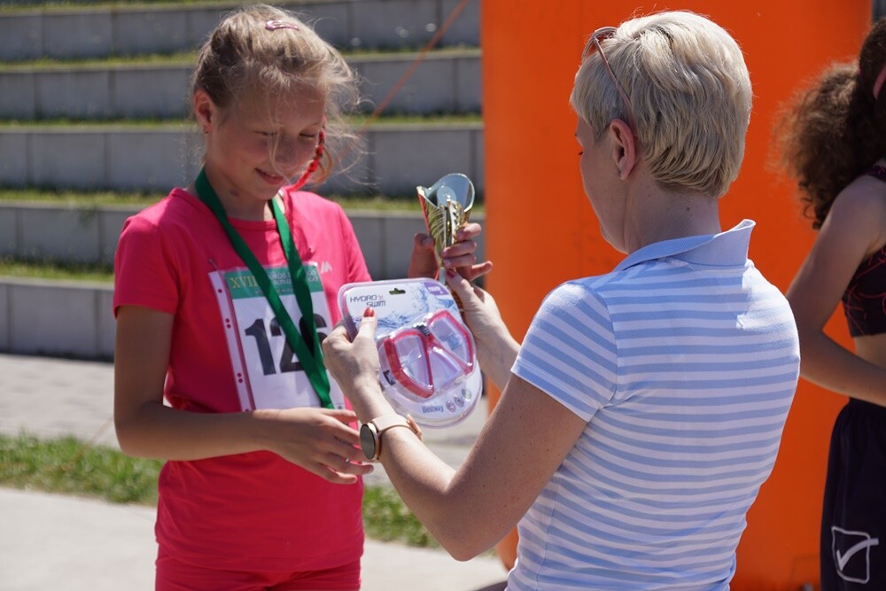 Po raz siedemnasty miłośnicy biegania uczcili pamięć Jana Koniecznego, zmarłego w 2005 roku radnego Rudy Śląskiej.