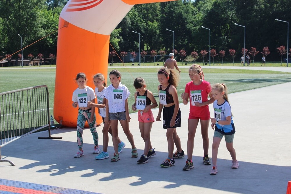 Po raz siedemnasty miłośnicy biegania uczcili pamięć Jana Koniecznego, zmarłego w 2005 roku radnego Rudy Śląskiej.