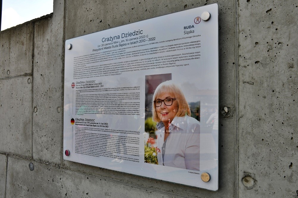 Niedzielne przedpołudnie można dziś było aktywnie spędzić na Burloch Arenie w Orzegowie. Obiekt ten gościł uczestników XVIII Memoriału Radnego Jana Koniecznego. 

fot. Jacek Knapik