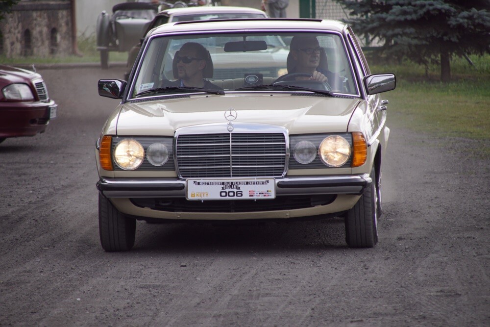 Wczoraj do Muzeum PRL-u w ramach Międzynarodowego Rajdu Samochodów Zabytkowych zawitały wyjątkowe pojazdy!