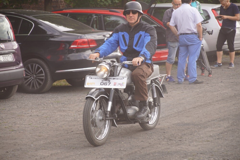 Wczoraj do Muzeum PRL-u w ramach Międzynarodowego Rajdu Samochodów Zabytkowych zawitały wyjątkowe pojazdy!