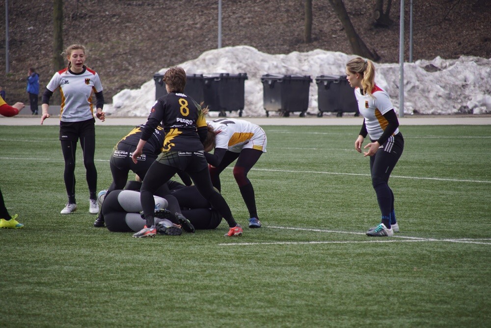 Na Burloch Arenie odbył się w niedzielę międzynarodowy towarzyski turniej rugby 7. Ruda Śląska gościła kobiece reprezentacje z Niemiec, Czech i Polski oraz Diablice Ruda Śląska.