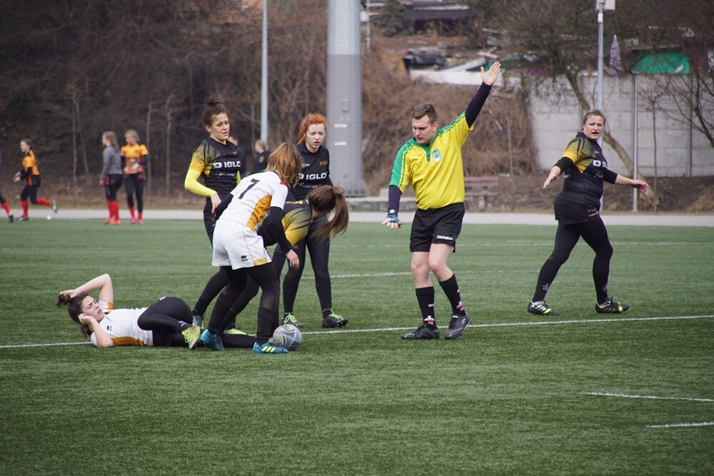 Na Burloch Arenie odbył się w niedzielę międzynarodowy towarzyski turniej rugby 7. Ruda Śląska gościła kobiece reprezentacje z Niemiec, Czech i Polski oraz Diablice Ruda Śląska.