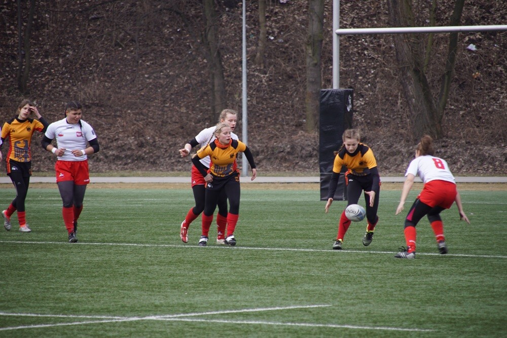 Na Burloch Arenie odbył się w niedzielę międzynarodowy towarzyski turniej rugby 7. Ruda Śląska gościła kobiece reprezentacje z Niemiec, Czech i Polski oraz Diablice Ruda Śląska.