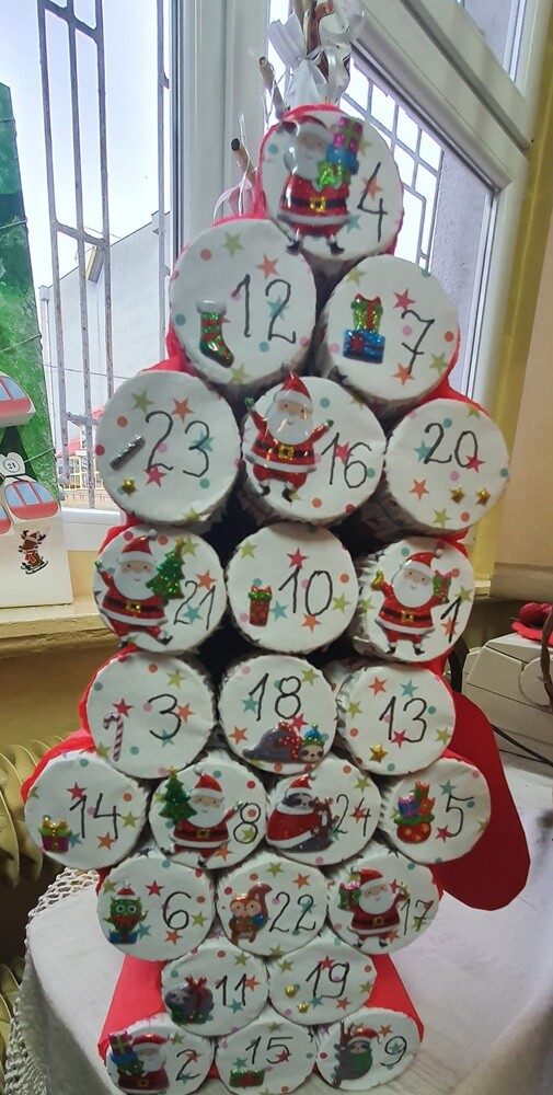 6 grudnia św. Mikołaj odwiedza wszystkie dzieci, aby obdarować je prezentami. Z tej okazji tych małych i nieco starszych pacjentów Szpitala Miejskiego w Rudzie Śląskiej odwiedził Mikołaj w towarzystwie prezydenta Michała Pierończyka. 

fot. FB Michał Pierończyk