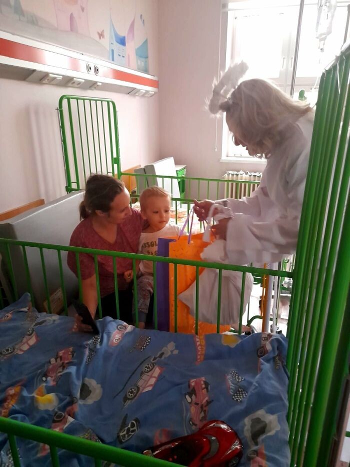 Mikołaj odwiedził Szpital Miejski/fot. Szpital Miejski w Rudzie Śląskiej