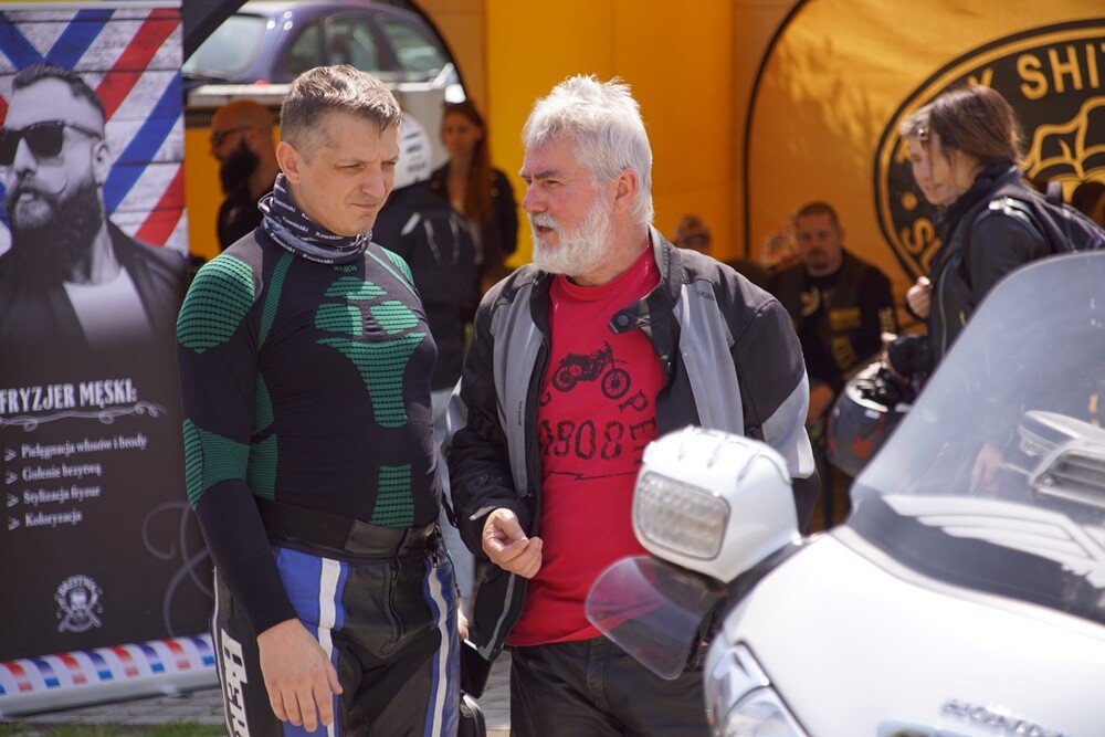 W sobotę na rynku odbyła się kolejna akcja z cyklu "Motoserce", organizowana przez klub motocyklowy Road Runners MC Poland Chapter Ruda Śląska oraz Stowarzyszenie Motocyklistów. 

fot. Karolina Bauszek