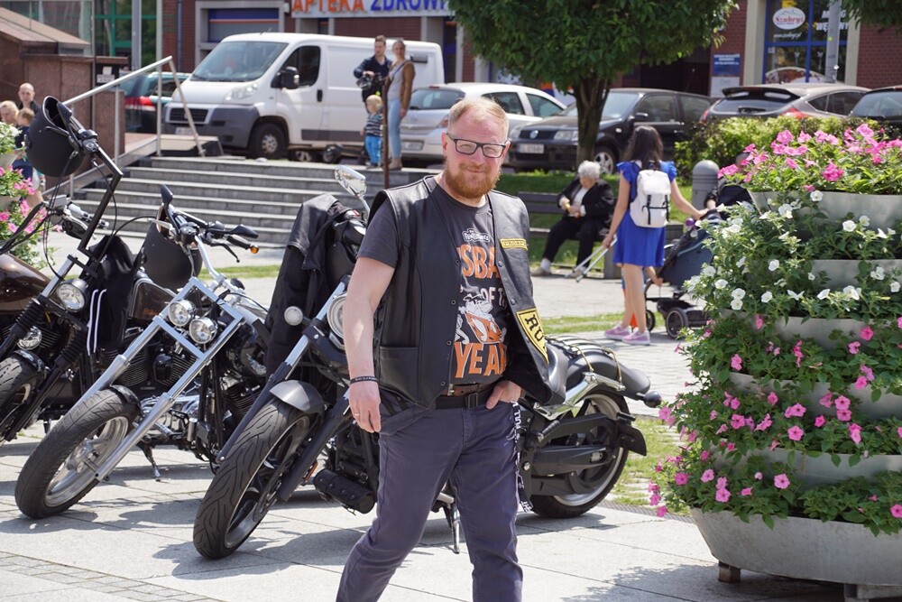 W sobotę na rynku odbyła się kolejna akcja z cyklu "Motoserce", organizowana przez klub motocyklowy Road Runners MC Poland Chapter Ruda Śląska oraz Stowarzyszenie Motocyklistów. 

fot. Karolina Bauszek