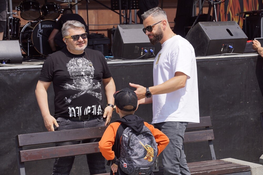 W sobotę na rynku odbyła się kolejna akcja z cyklu "Motoserce", organizowana przez klub motocyklowy Road Runners MC Poland Chapter Ruda Śląska oraz Stowarzyszenie Motocyklistów. 

fot. Karolina Bauszek