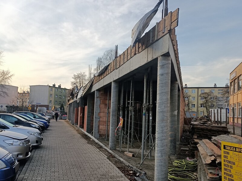 Na Halembie powstaje pawilon handlowy!