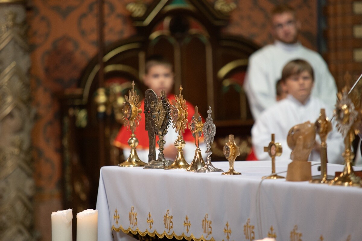 Najmłodsi mieszkańcy Kochłowic wyjątkowo uczcili Uroczystość Wszystkich Świętych. / fot. Marek Faber