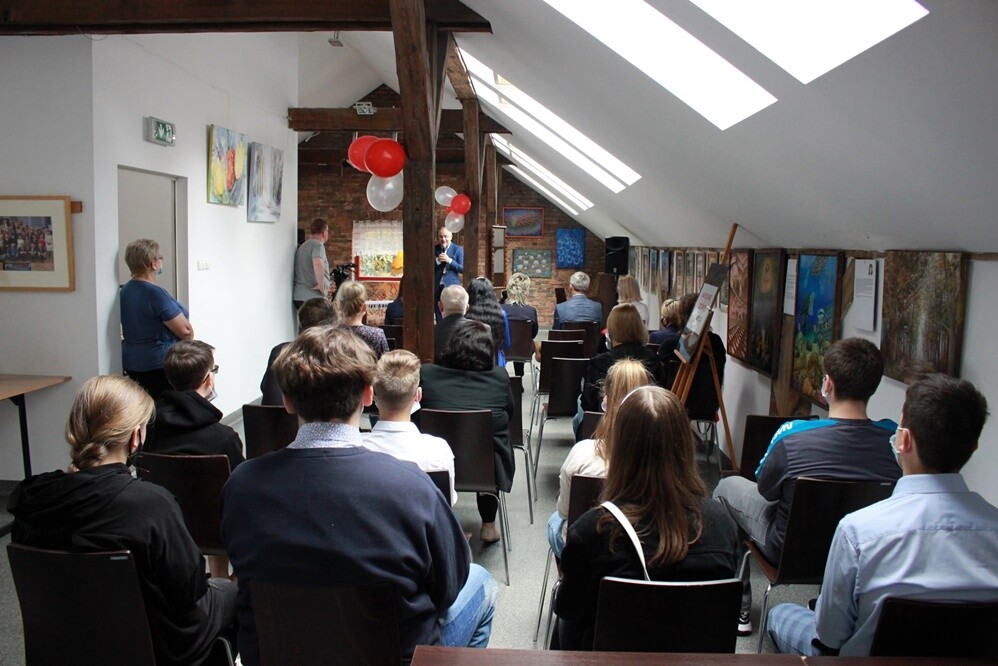 W "Galerii Czapla" w Centrum Inicjatyw Społecznych "Stary Orzegów" można było posłuchać "Moralności Pani Dulskiej" Gabrieli Zapolskiej w interpretacji Teatru na 5, który działa przy MCK.

fot. UM Ruda Śląska