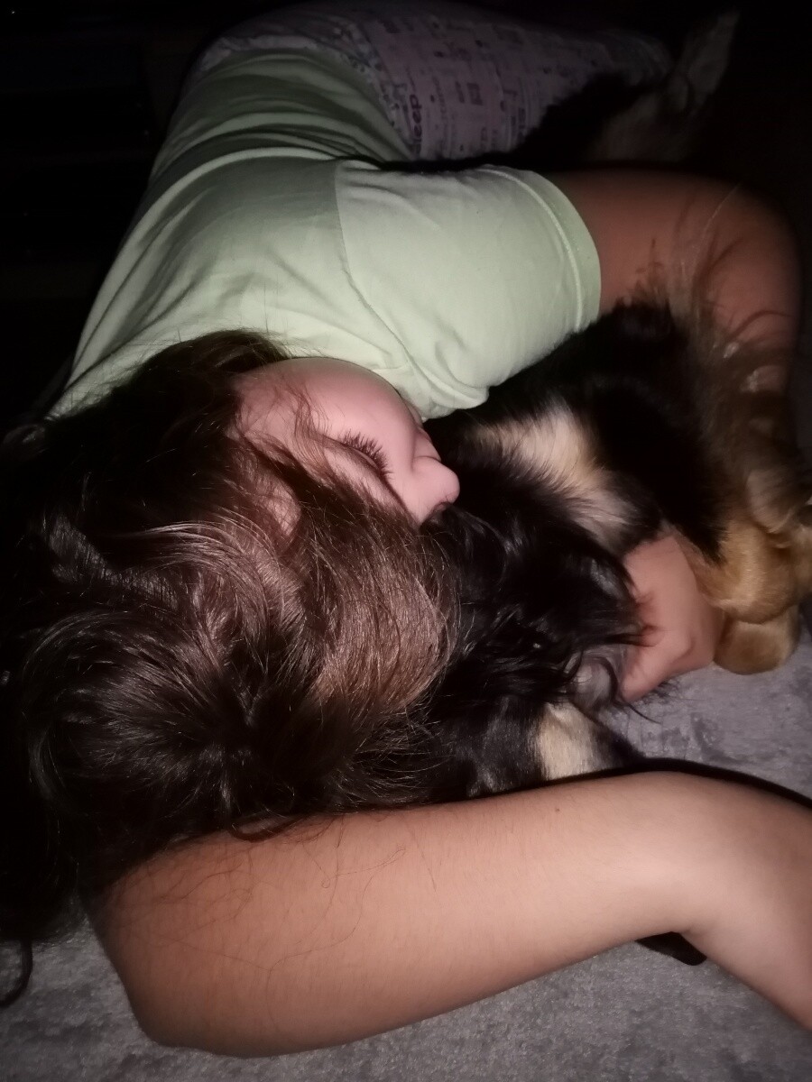 Tofik z córką Wiktorią 
dzielnica: WIREK 