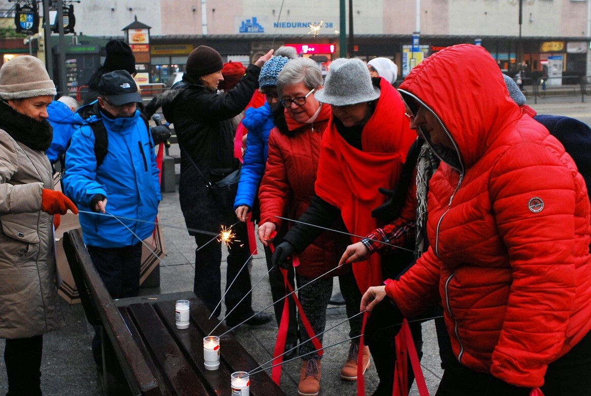 "Nazywam się Miliard ("One Billion Rising)" to ogólnoświatowa kampania społeczna przeciw przemocy wobec kobiet.