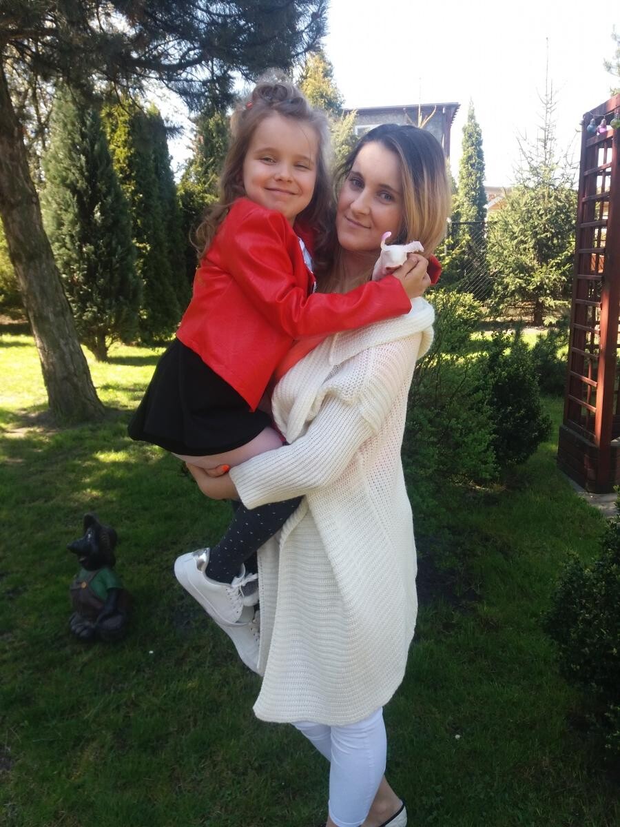 Mama Agnieszka z córką 
Matka byłaby zdolna wymyślić szczęście, aby je dać swoim dzieciom 