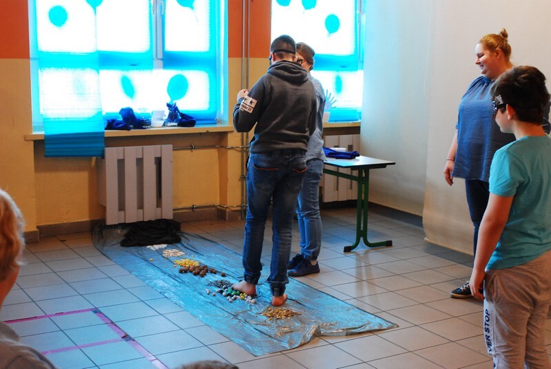 Trwa Tydzień Świadomości Autyzmu. W ogólnopolską akcję włączyła się m.in. Szkoła Podstawowa nr 11 Specjalna im. św. Jana Pawła II w Rudzie Śląskiej. 4 kwietnia zorganizowała niebieski pochód, który przeszedł ulicami Bielszowic.