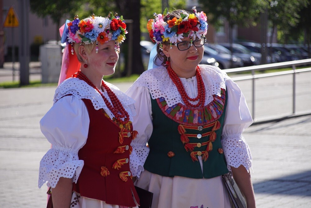 Dzisiaj odbyła się Noc Chórów! W siedmiu miejscach Nowego Bytomia swój repertuar zaprezentowało 11 zespołów. To w sumie 700 minut muzyki!