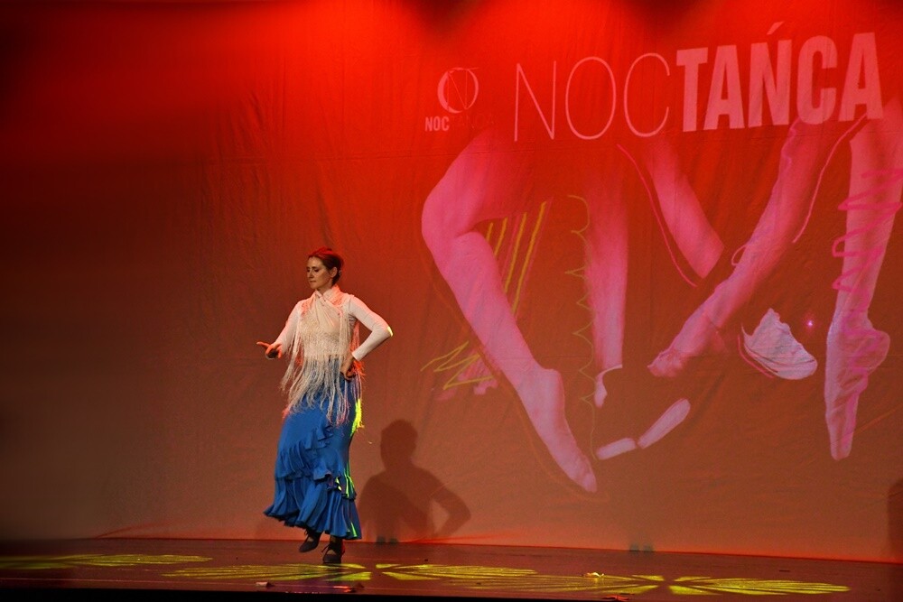 Za nami wyjątkowa roztańczona noc. Wczoraj podczas Nocy Tańca na deskach Miejskiego Centrum Kultury im. Henryka Bisty zaprezentowali się zdolni artyści.

fot. Jacek Knapik