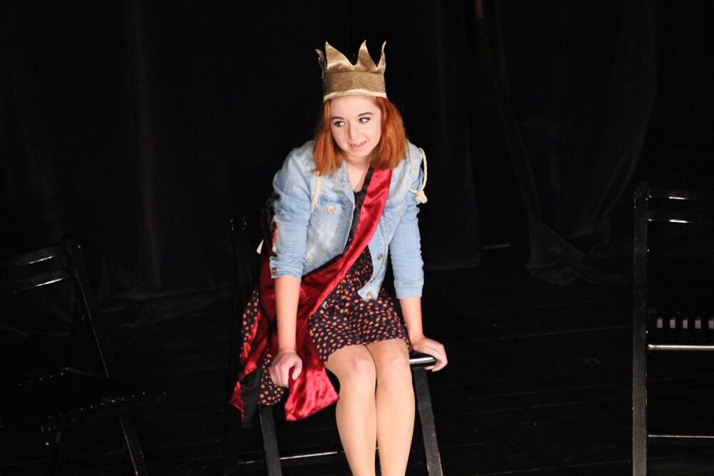 Noc Teatru w mieście bez teatru? Tak, to możliwe! Ruda Śląska po raz kolejny włączyła się w Metropolitalną Noc Teatrów. Rudzka odsłona wydarzenia odbyła się w sobotę. Od godz. 17.00 w Miejskim Centrum Kultury im. Henryka Bisty trwały przedstawienia oraz warsztaty.