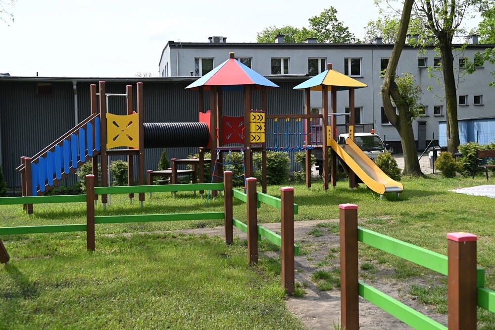 Przy Miejskim Przedszkolu nr 20 im. Słonecznej Doliny oficjalnie otwarty został we wtorek plac zabaw. 

fot. UM Ruda Śląska