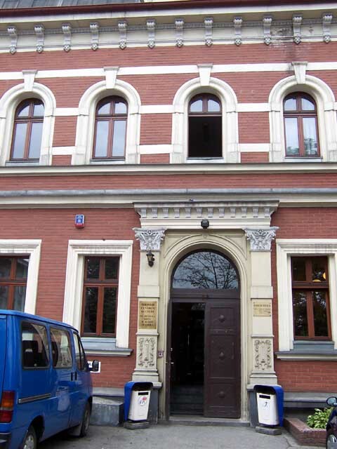 Nowy  Bytom - Miejski Ośrodek Kultury (MOK) - ul. Niedurnego