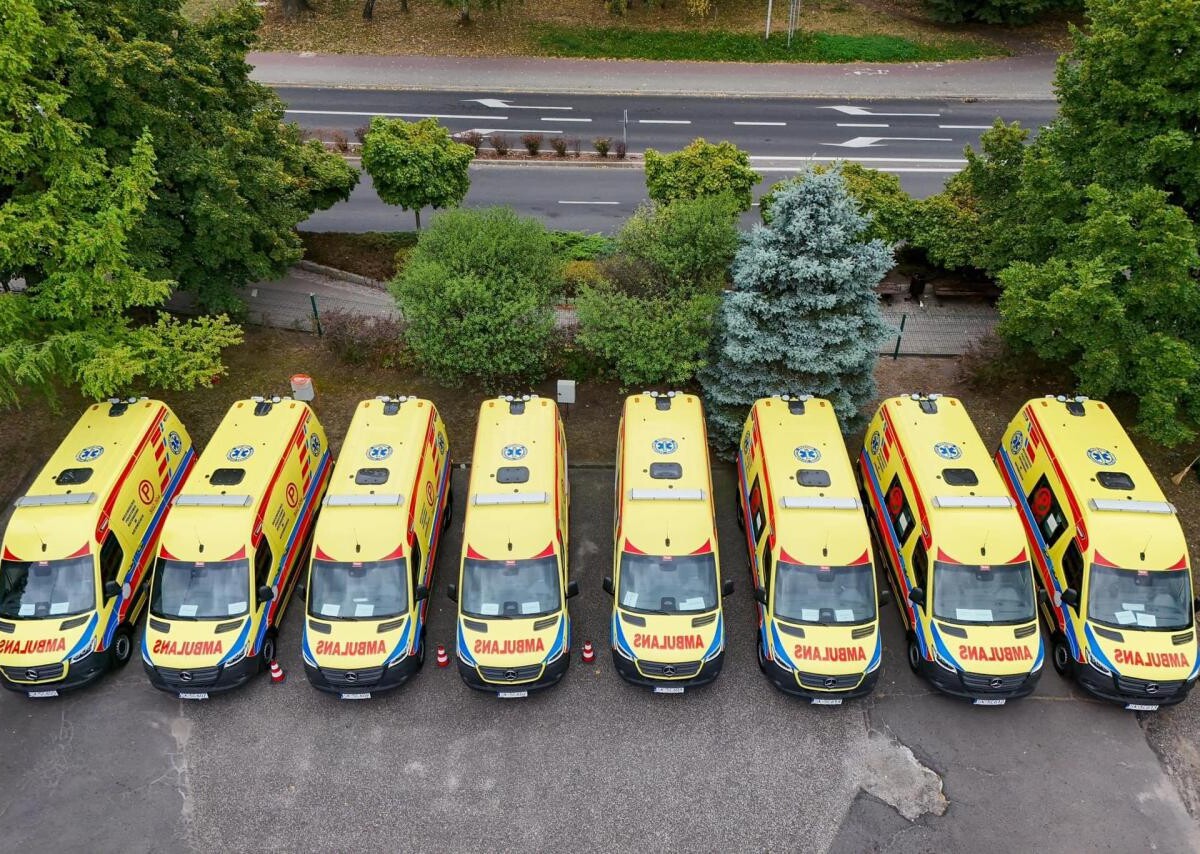 Nowoczesny ambulans zasilił stację pogotowia w Rudzie Śląskiej! / fot. Aleksandra Poloczek FB