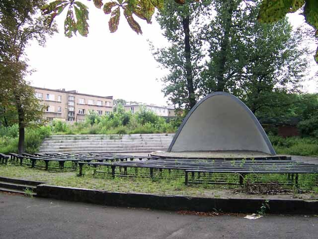 Nowy Bytom - Amfiteatr przy MOK-u - ul. Niedurnego