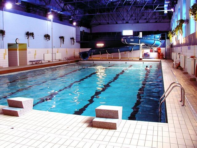 Nowy Bytom - basen kryty MOSiR - ul. Pokoju