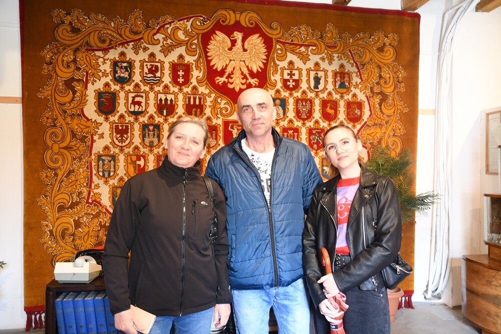 29 kwietnia Muzeum Historii Polski Ludowej po raz 13. otworzyło dla zwiedzających swe podwoje. W nowo wyremontowanym budynku obory powstała sala wystawiennicza, a w niej "Galeria Malarstwa Socrealistycznego". 

fot. Jacek Knapik