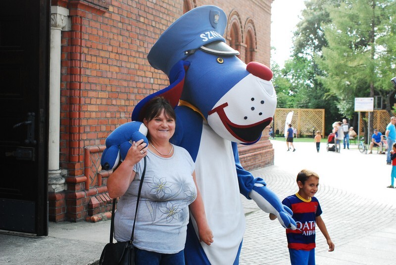 I Powstanie Śląskie wybuchło w nocy z 16 na 17 sierpnia 1919 roku i trwało do 24 sierpnia tego roku. Sto lat później, 17 sierpnia 2019 roku w Rudzie Śląskiej – Orzegowie zorganizowano uroczyste obchody, podczas których oddano cześć powstańcom.
Był piknik patriotyczny, zorganizowano grę miejską, a o godz. 18.00 w kościele pw. św. Michała Archanioła odbyła się uroczysta msza święta, a po niej miał miejsce apel pod pomnikiem Obrońców Ojczyzny przy ul. Hlonda. Nie zapomniano też o najmłodszych, dla których przygotowano animacje oraz warsztaty, które poprowadzili pracownicy Muzeum Miejskiego im. Maksymiliana Chroboka.