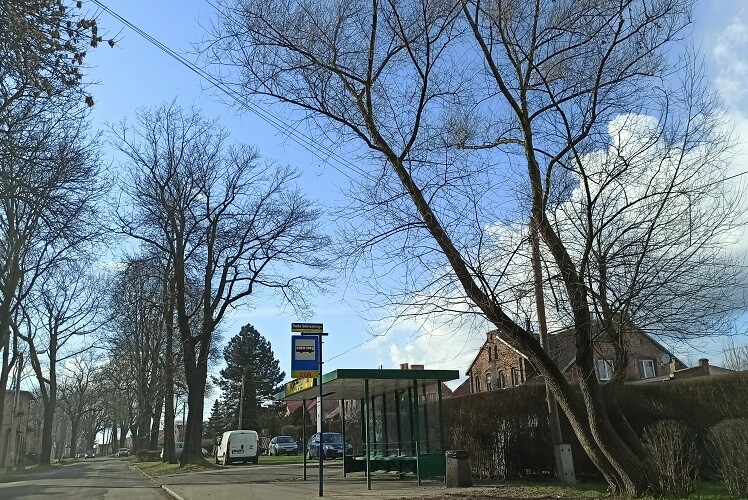 Od kilku dni w Rudzkiej Kuźnicy w Rudzie Śląskiej można zauważyć wzmożony ruch samochodów. Co jest tego powodem? Jak się okazuje, w Zabrzu rozpoczęto remont ulicy Bytomskiej w Zabrzu-Biskupicach. Finał inwestycji będzie miał miejsce dopiero w październiku. 