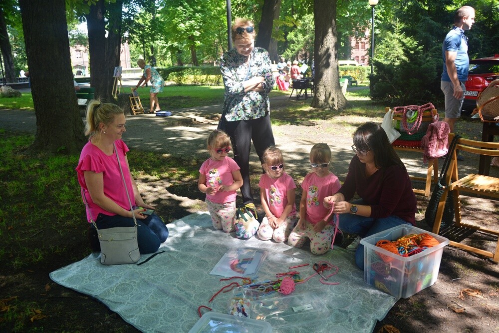 Trwa siódma edycja "Ogrodu Śniadaniowego" w  ogrodzie Miejskiego Centrum Kultury im. H. Bisty w Rudzie Śląskiej. Za nami trzecie spotkanie! 

fot. Jacek Knapik