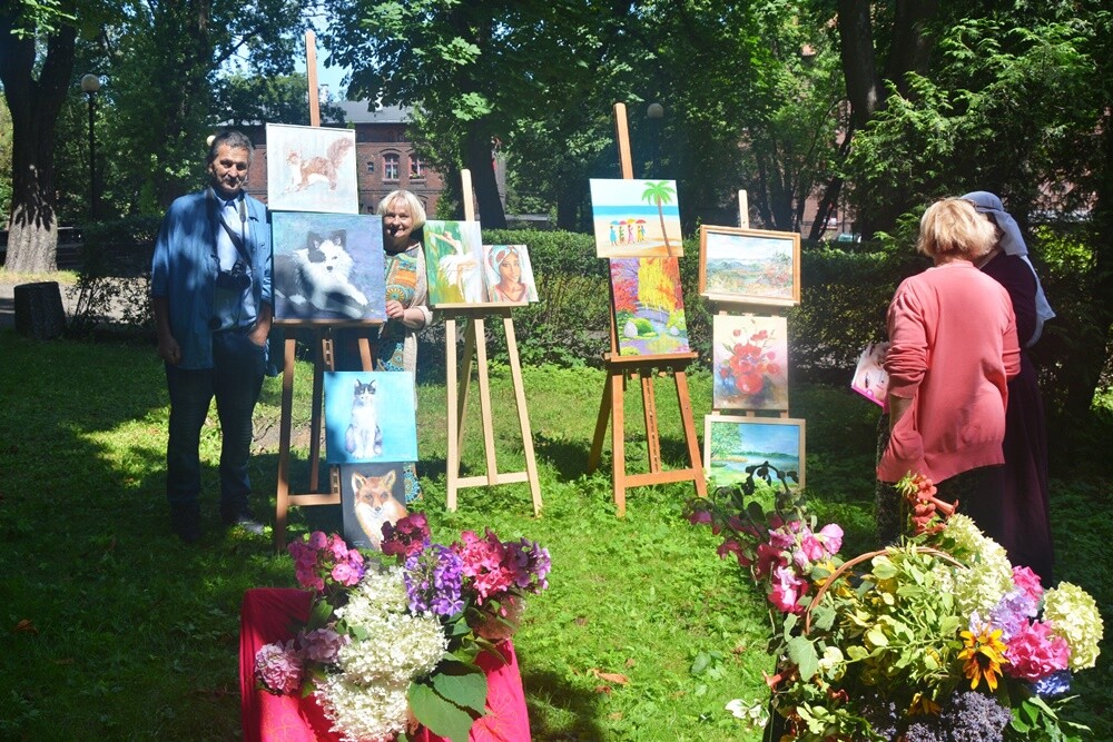Trwa siódma edycja "Ogrodu Śniadaniowego" w  ogrodzie Miejskiego Centrum Kultury im. H. Bisty w Rudzie Śląskiej. Za nami trzecie spotkanie! 

fot. Jacek Knapik