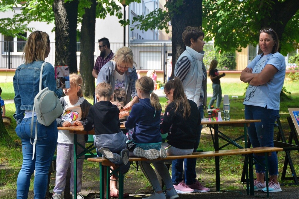 Trwa siódma edycja "Ogrodu Śniadaniowego" w  ogrodzie Miejskiego Centrum Kultury im. H. Bisty w Rudzie Śląskiej. Za nami trzecie spotkanie! 

fot. Jacek Knapik