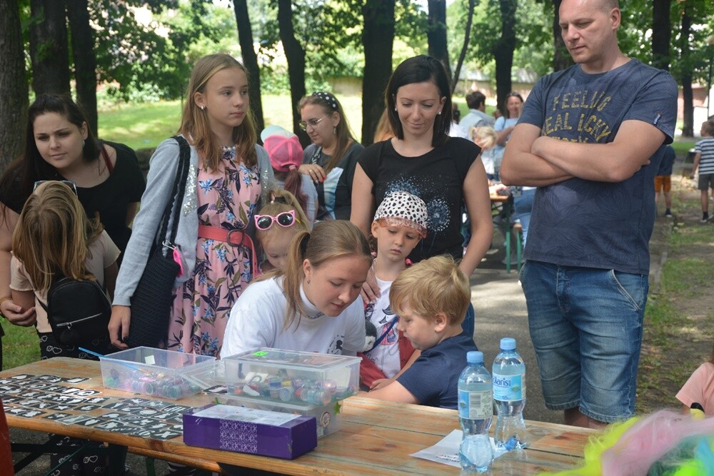 Trwa siódma edycja "Ogrodu Śniadaniowego" w  ogrodzie Miejskiego Centrum Kultury im. H. Bisty w Rudzie Śląskiej. Za nami trzecie spotkanie! 

fot. Jacek Knapik
