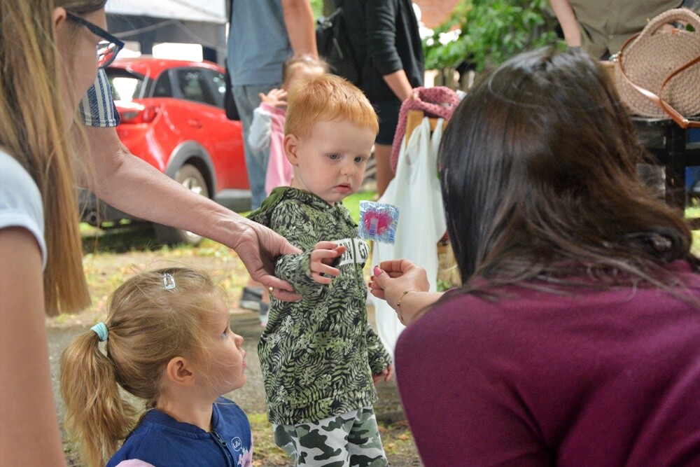 Trwa siódma edycja "Ogrodu Śniadaniowego" w  ogrodzie Miejskiego Centrum Kultury im. H. Bisty w Rudzie Śląskiej. Za nami trzecie spotkanie! 

fot. Jacek Knapik