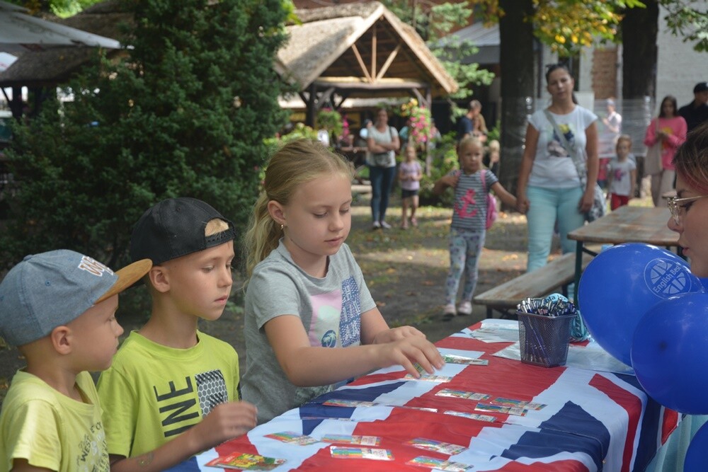W ubiegłą sobotę, 30 lipca już po raz ostatni odbyło się spotkanie z cyklu "Ogrodu Śniadaniowego", które organizuje Miejskie Centrum Kultury im. H Bisty w Rudzie Śląskiej.

fot. Jacek Knapik