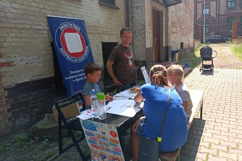 24 lipca odbyło się kolejne spotkanie z cyklu “Ogrodu Śniadaniowego”, które organizuje Miejskie Centrum Kultury im. H. Bisty w Rudzie Śląskiej.