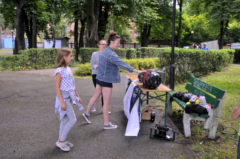 W parku przy Miejskim Centrum Kultury odbyło się pierwsze z lipcowych śniadań ogrodowych.