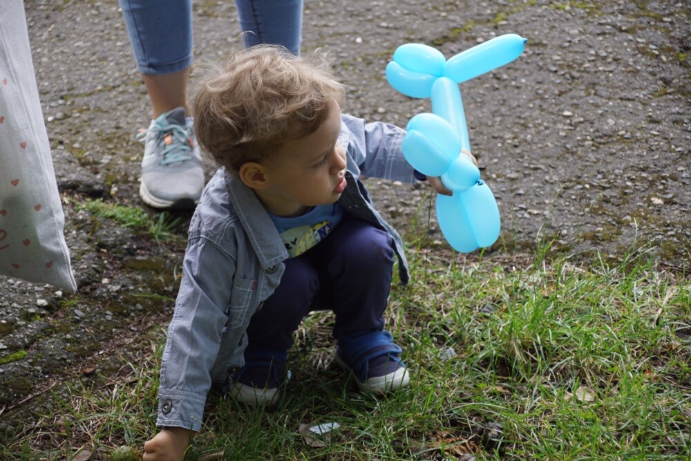 Dzisiaj w ogrodach Miejskiego Centrum Kultury im. Henryka Bisty odbyła się druga w tym roku impreza z cyklu „ogród śniadaniowy”. Na gości, tych najmłodszych i nie tylko, czekała cała masa atrakcji.