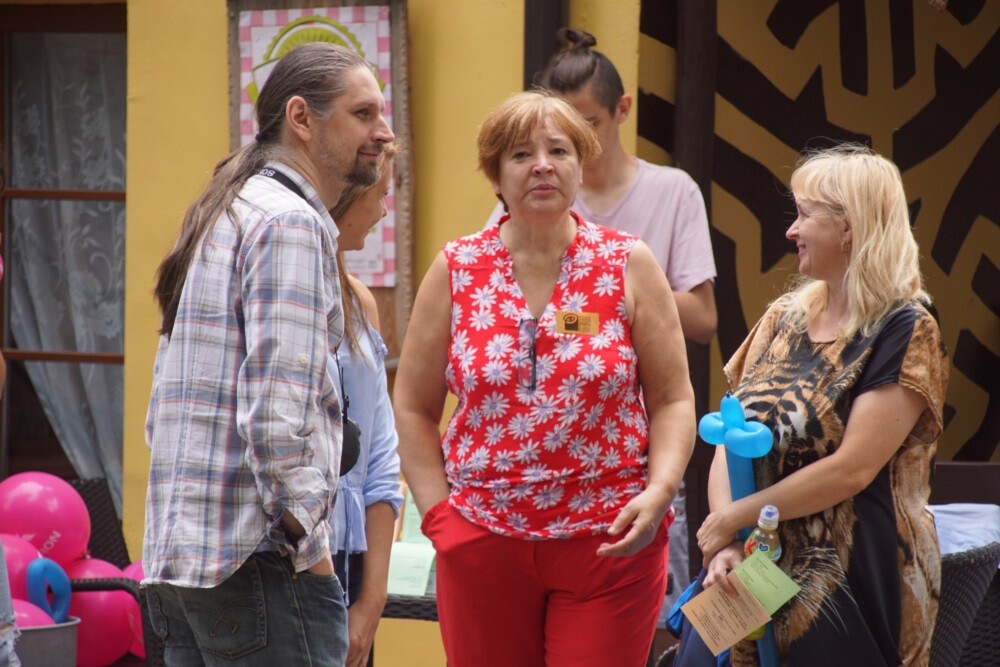 Dzisiaj w ogrodach Miejskiego Centrum Kultury im. Henryka Bisty odbyła się druga w tym roku impreza z cyklu „ogród śniadaniowy”. Na gości, tych najmłodszych i nie tylko, czekała cała masa atrakcji.