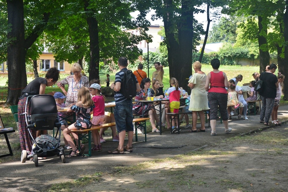 Trwa siódma edycja "Ogrodu Śniadaniowego" w  ogrodzie Miejskiego Centrum Kultury im. H. Bisty w Rudzie Śląskiej. Za nami czwarte spotkanie! 

fot. Jacek Knapik